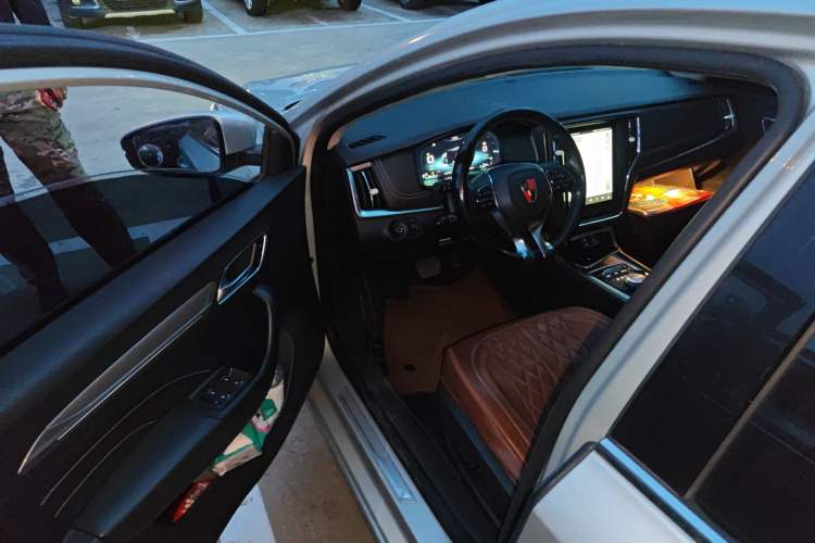 Used Roewe i6 New Energy 2017 45T Hybrid Connect & Smart Enjoyment Edition