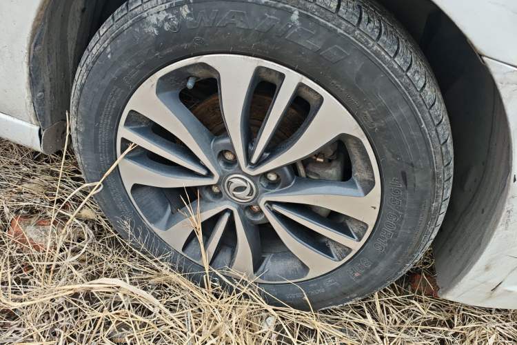 Used Dongfeng Aeolus A60 2016 1.5L Manual Luxury Model
