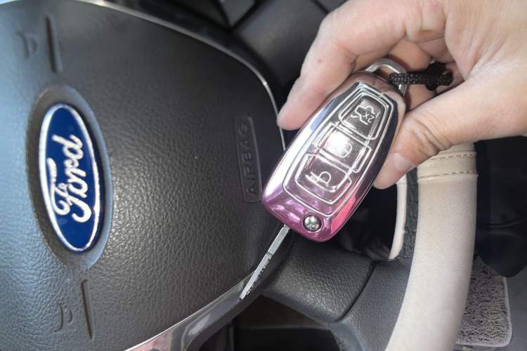 Used Ford Focus 2012 Hatchback 1.6L Automatic Fashion Edition
