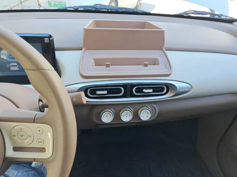 Used Wuling Hongguang MINIEV 2025 Four-Door Version Advanced Edition — 12