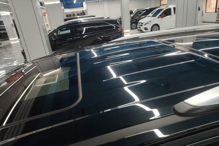 Used Toyota Granvia 2024 2.5L Hybrid Prestige PLUS Edition Roof