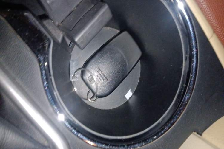 Used Toyota Highlander 2015 2.0T Four-Wheel Drive Ultimate Edition 7-Seater