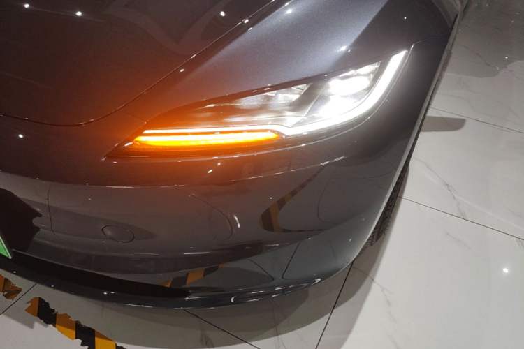 Used Tesla Model 3 2023 Rear-Wheel-Drive Version Left Front Headlight