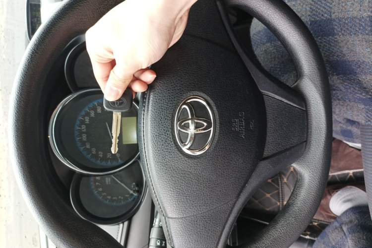 Used Toyota YARiS L Zhi Xuan 2016 Revised 1.5E CVT Charming Edition Vehicle Key