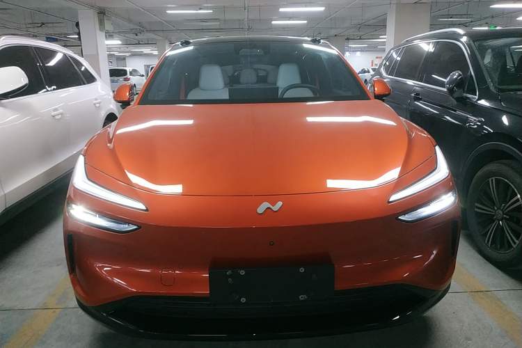 Used ONVO L60 2024 60 kWh Rear-Drive Version
