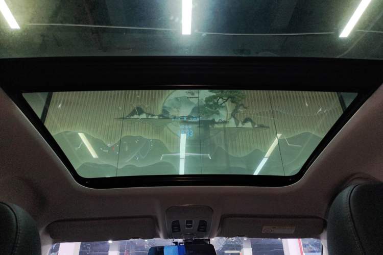 Used Haval H2 2018 Blue-Label 1.5T Dual-Clutch Two-Wheel-Drive Luxury Model