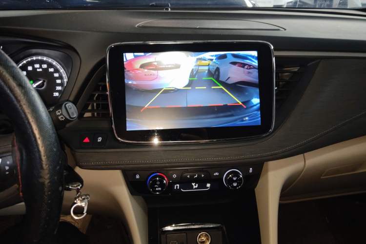 Used Buick GL6 2018 18T 6-Seater Elite Model
