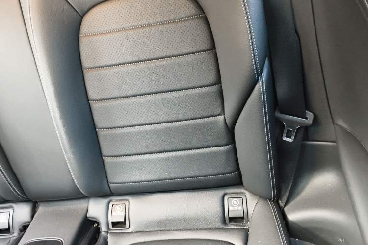 Used Mercedes-Benz C-Class 2022 Refresh C 200 Coupe Left Rear Seat