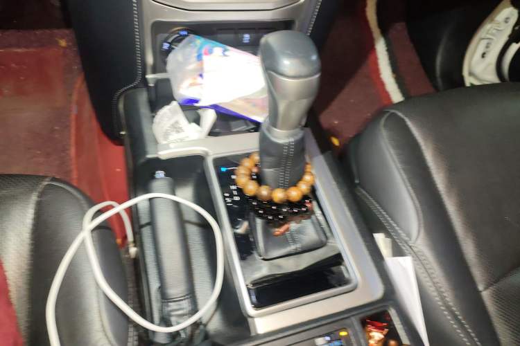 Used Toyota Prado 2019 3.5L Automatic TX-L Deluxe Edition with Rear-Mounted Spare Tire