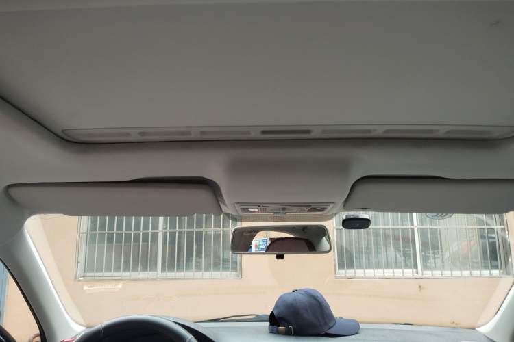 Used Volkswagen Santana 2013 1.6L Automatic Comfort Edition Headliner