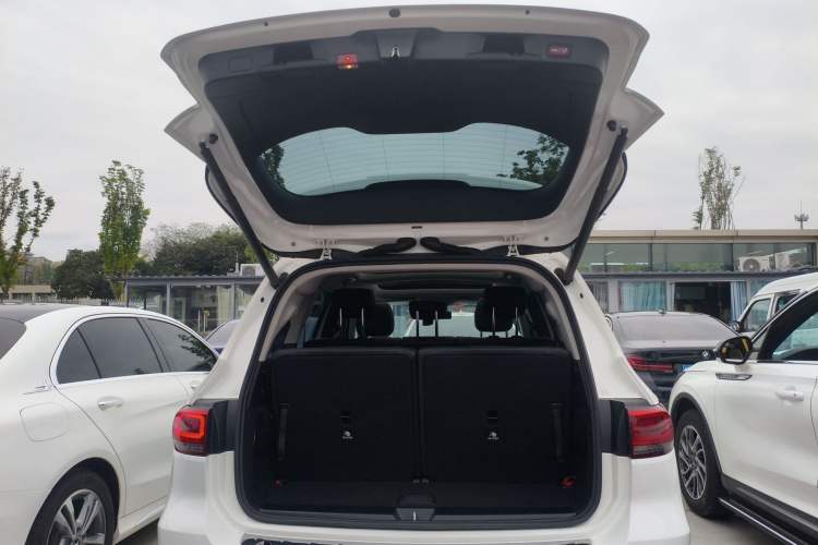 Used Mercedes-Benz GLB 2020 GLB 200 Stylish Edition Trunk