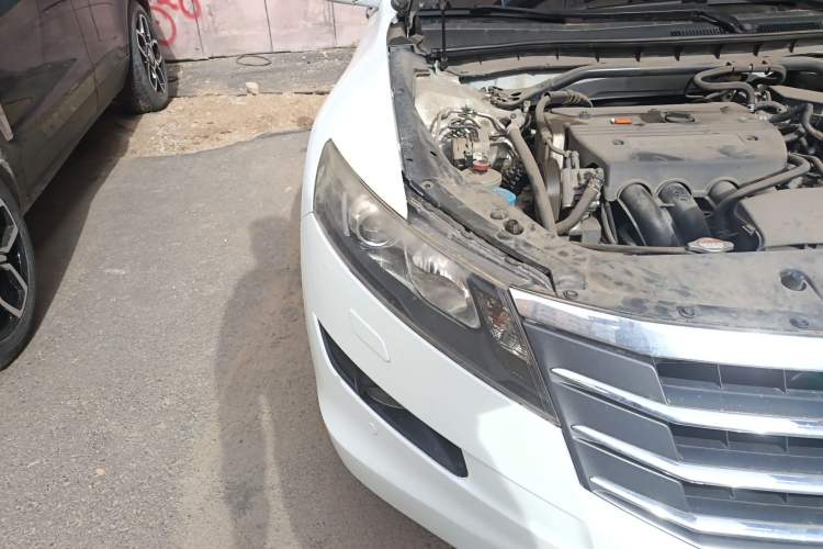 Used Honda Crosstour 2012 2.4L Luxury Edition