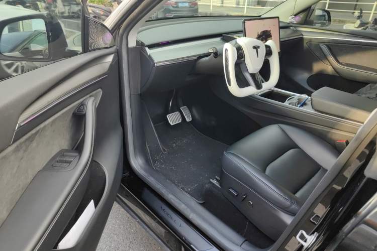 Used Tesla Model Y 2022 Revised Version Rear-Wheel Drive Driver Seat