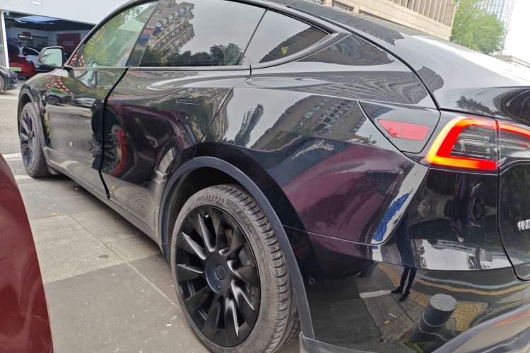 Used Tesla Model Y 2021 Standard Range Rear-Wheel Drive Version