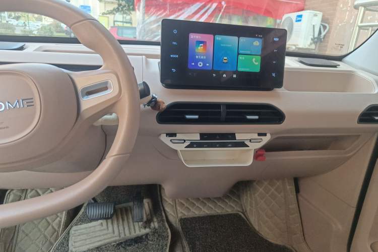 Used Geely Galaxy Panda 2023 Panda Mini New Year Edition Treasure Bear