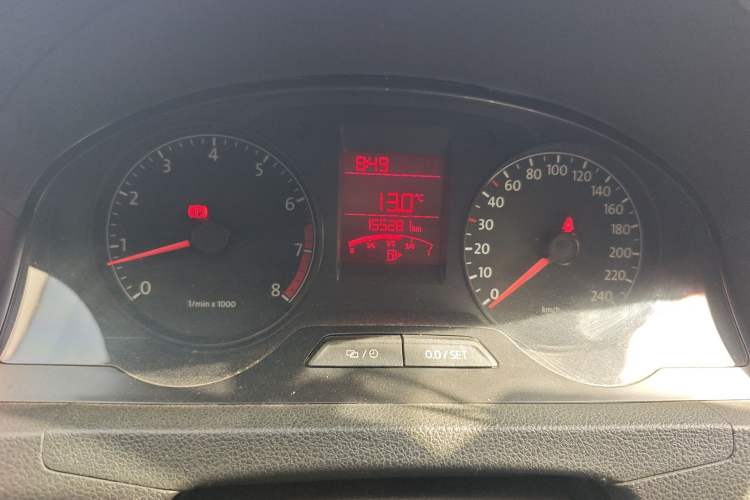 Used Volkswagen Santana 2015 1.4L Manual Fashion Edition