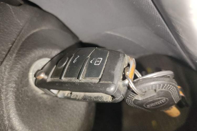 Used Suzuki Liana A6 2014 Hatchback 1.4L Manual Enjoyment Model Vehicle Key