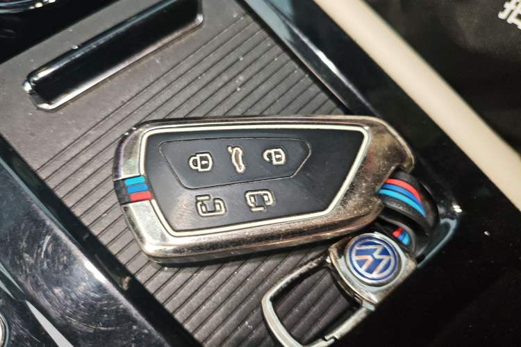 Used Volkswagen Viloran 2022 380TSI Prestige Edition Vehicle Key