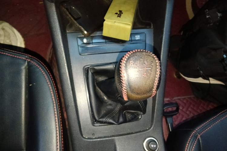 Used Skoda Octavia 2017 Classic Model 1.6L Manual Standard Edition