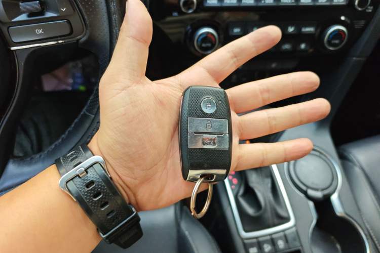 Used Kia KX5 2016 1.6T Automatic Two-Wheel Drive DLX
