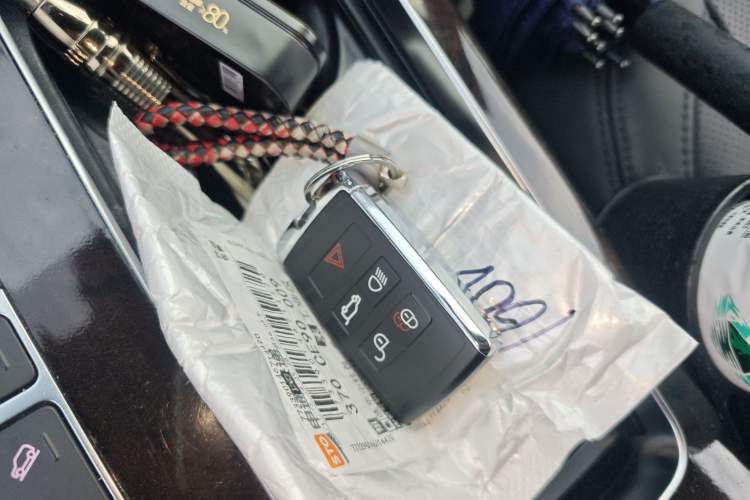 Used Land Rover Range Rover 2020 3.0 L6 Long-Wheelbase Legacy