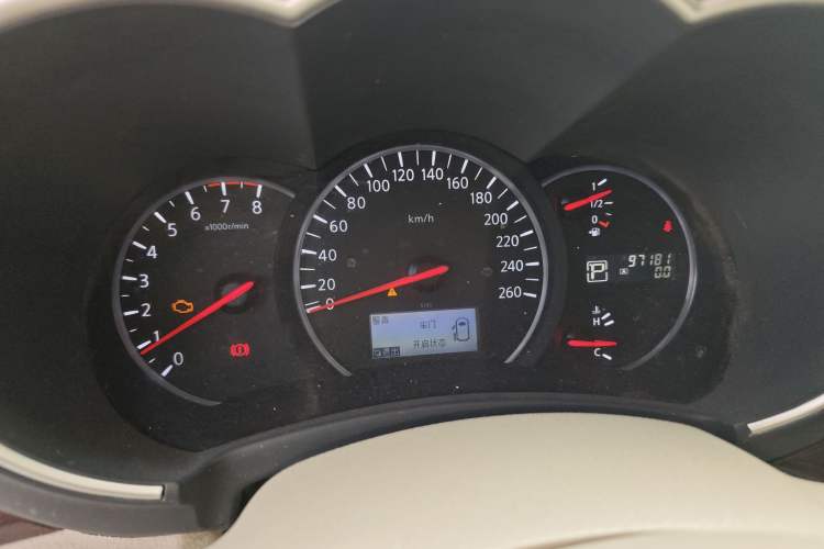 Used Nissan Quest 2015 3.5L SL