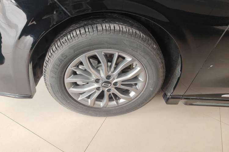 Used Bestune M9 2023 2.0T Ultimate Edition
