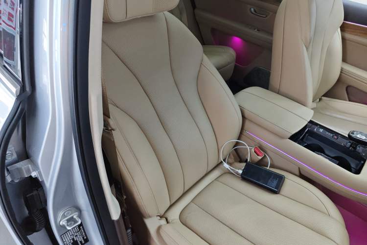 Used Hima AITO M7 2024 1.5T Rear-Drive Plus Version 5 Seats
