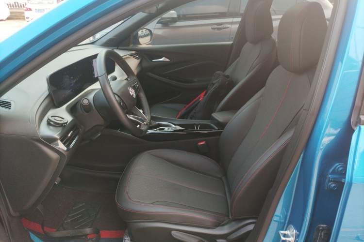 Used Buick Verano 2023 Pro GS Hunter Wind Edition
