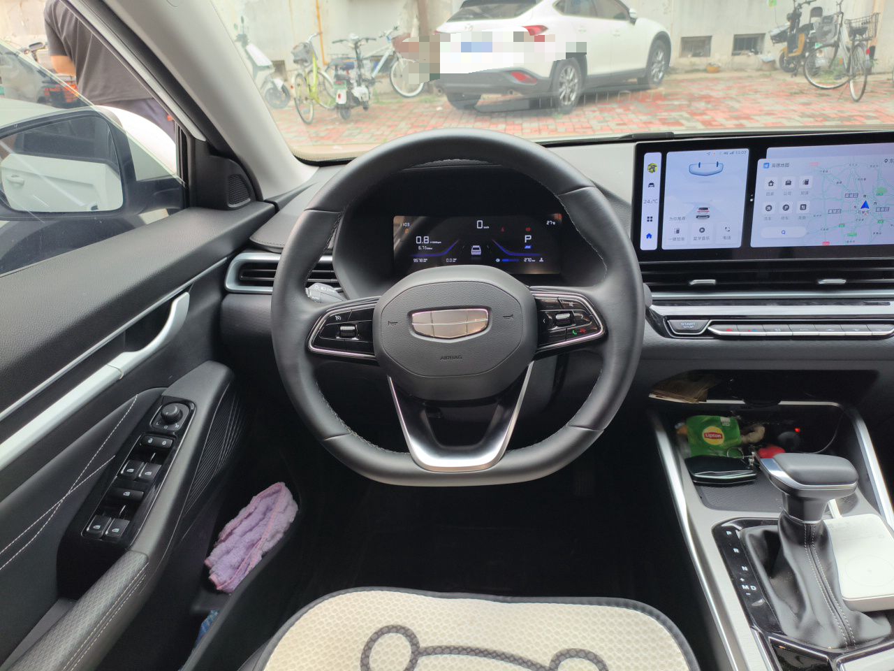 Geely Auto Emgrand 2026 Model 4th Generation 4 Millionth Anniversary Edition 1.5L CVT Overdrive Edition — снимка 10