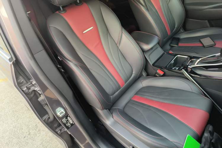 Used SAIC MAXUS G50 2019 1.5T Automatic Luxury Edition China VI Standard
