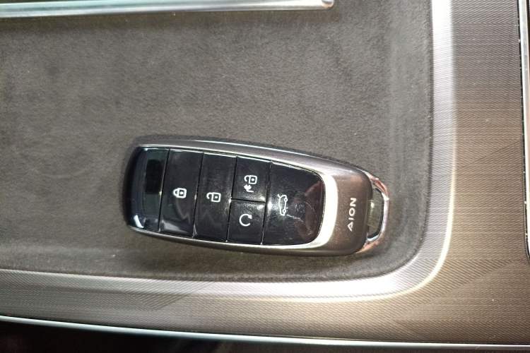 Used AION V 2024 Plus 70 Star Edition Lithium Iron Phosphate Vehicle Key