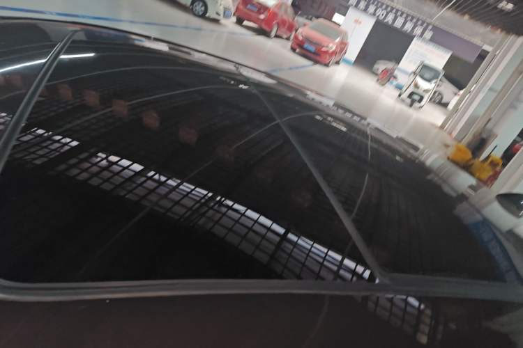 Used Buick LaCrosse 2016 20T Leading Model Roof