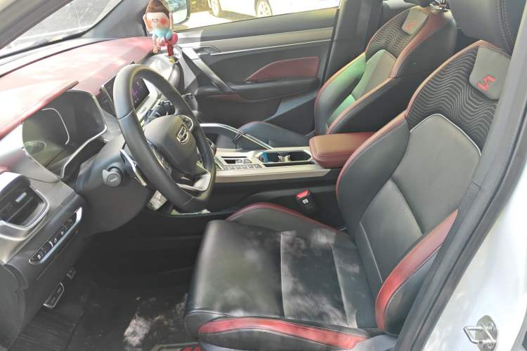 Used Geely Auto Coolray 2019 Sport Model 260T DCT Battle China V Standard
