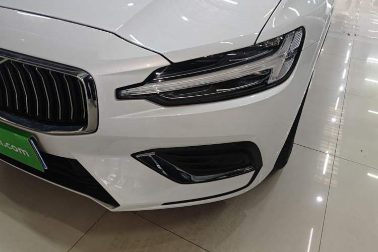 Used Volvo S60 2025 B4 Zhiyi Luxury Edition Left Front Headlight