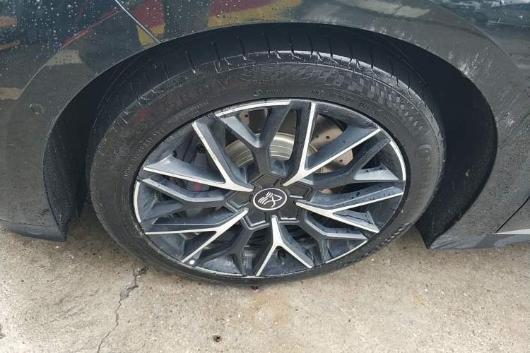 Used BYD Han 2022 EV Genesis Edition 610KM All-Wheel Drive Premium Model Exterior 4