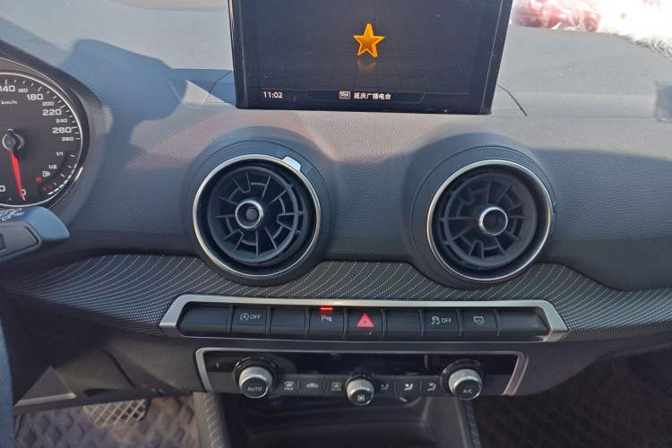 Used Audi Q2L 2020 35 TFSI Fashion Dynamic Model Audio And AC Panel