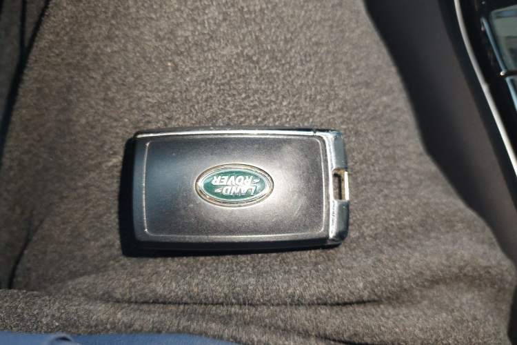 Used Land Rover Range Velar 2021 P250 Sparkling Black Limited Edition Vehicle Key