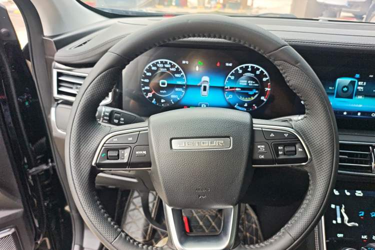 Used JETOUR X90 2020 1.5T DCT Shadow Wisdom Edition 7 Seats
