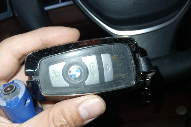 Used BMW 5 Series 2017 525Li Leading Model
