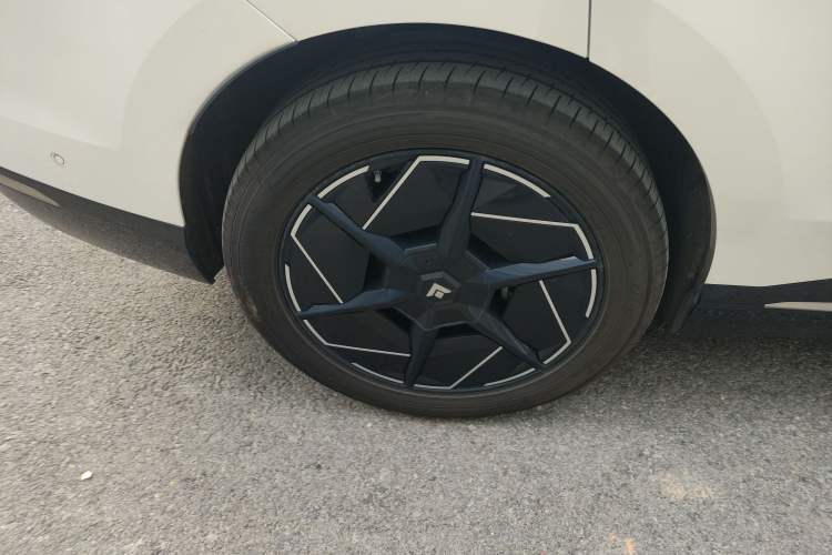 Used Hyptec HT 2024 670 Advanced Intelligent Driving Version