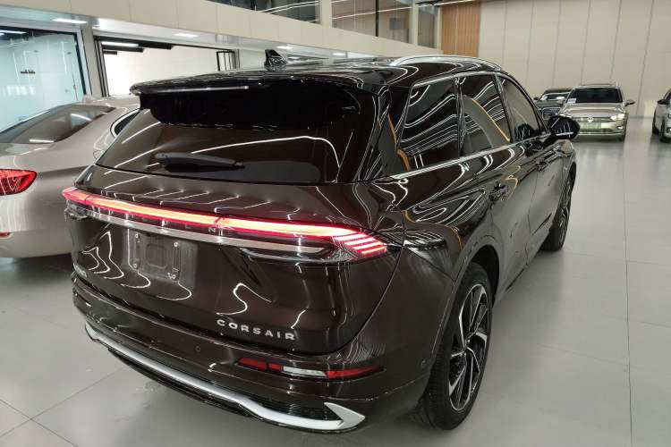 Used Lincoln Corsair 2023 2.0T All-Wheel-Drive Prestige Version Rear Right 45 Deg