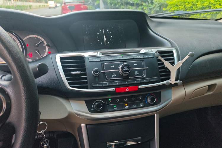 Used Honda Accord 2015 2.0L LX Comfort Edition