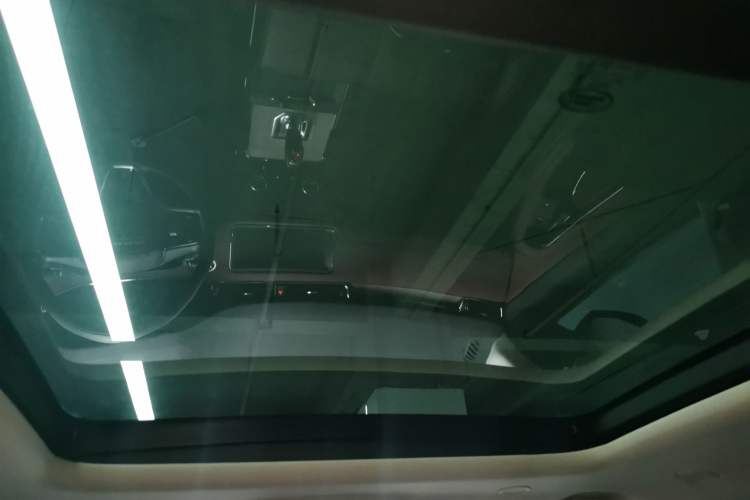 Used Land Rover Range Rover Evoque New Energy 2023 Aurora L P300e Plug-in Hybrid Electric Version