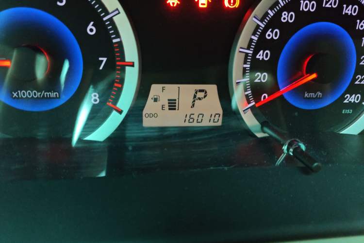 Used Toyota Corolla EX 2013 1.6L Automatic Luxury Edition
