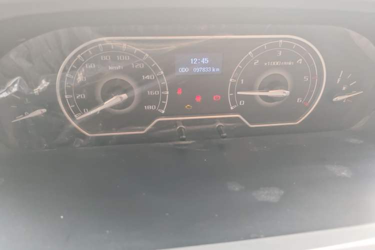 Used SAIC MAXUS Xintu V80 2021 2.0T Manual Classic Aoyuntong Short Wheelbase Mid-Height 7/8/9-Seater