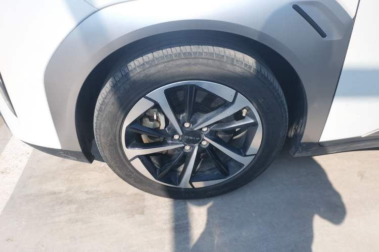 Used AION Y 2023 Plus 510 Smart Edition
