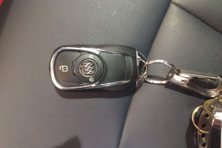 Used Buick Velite 6 2023 Revised Version 430 km Range – Commuter Edition