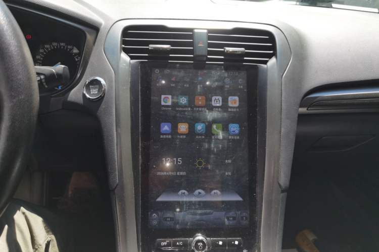 Used Ford Mondeo 2018 EcoBoost 180 Smart Control Fashion Model China V Standard Audio And AC Panel