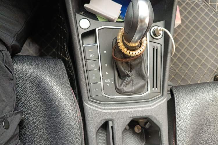 Used Volkswagen Lavida 2023 300TSI DSG Starry Full-Comfort Edition Gear Lever